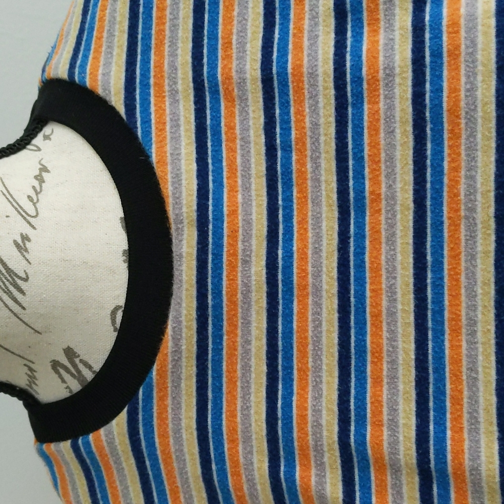 Crop Top - Picture 3 of 3
